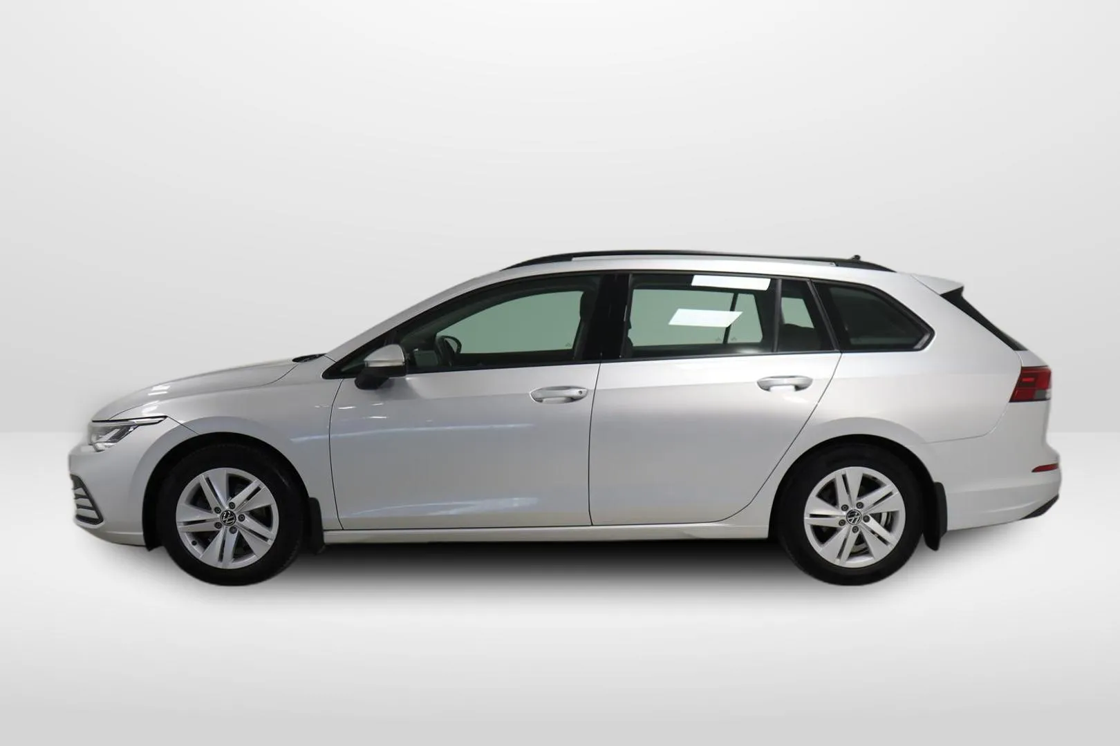 VOLKSWAGEN Golf XPL-882 carousel image