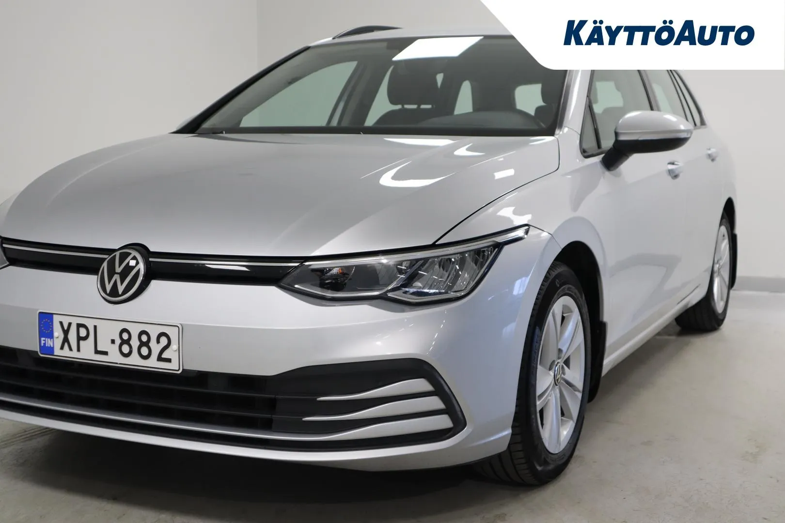 VOLKSWAGEN Golf XPL-882 carousel image