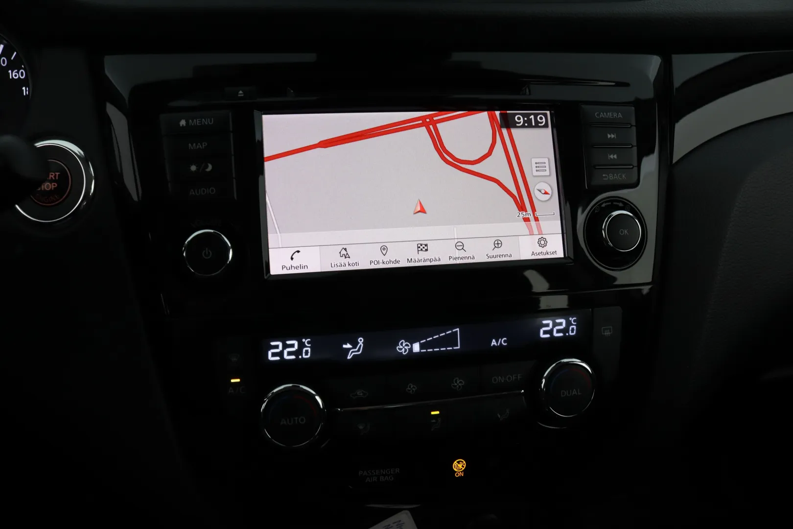 NISSAN Qashqai GTG-567 carousel image