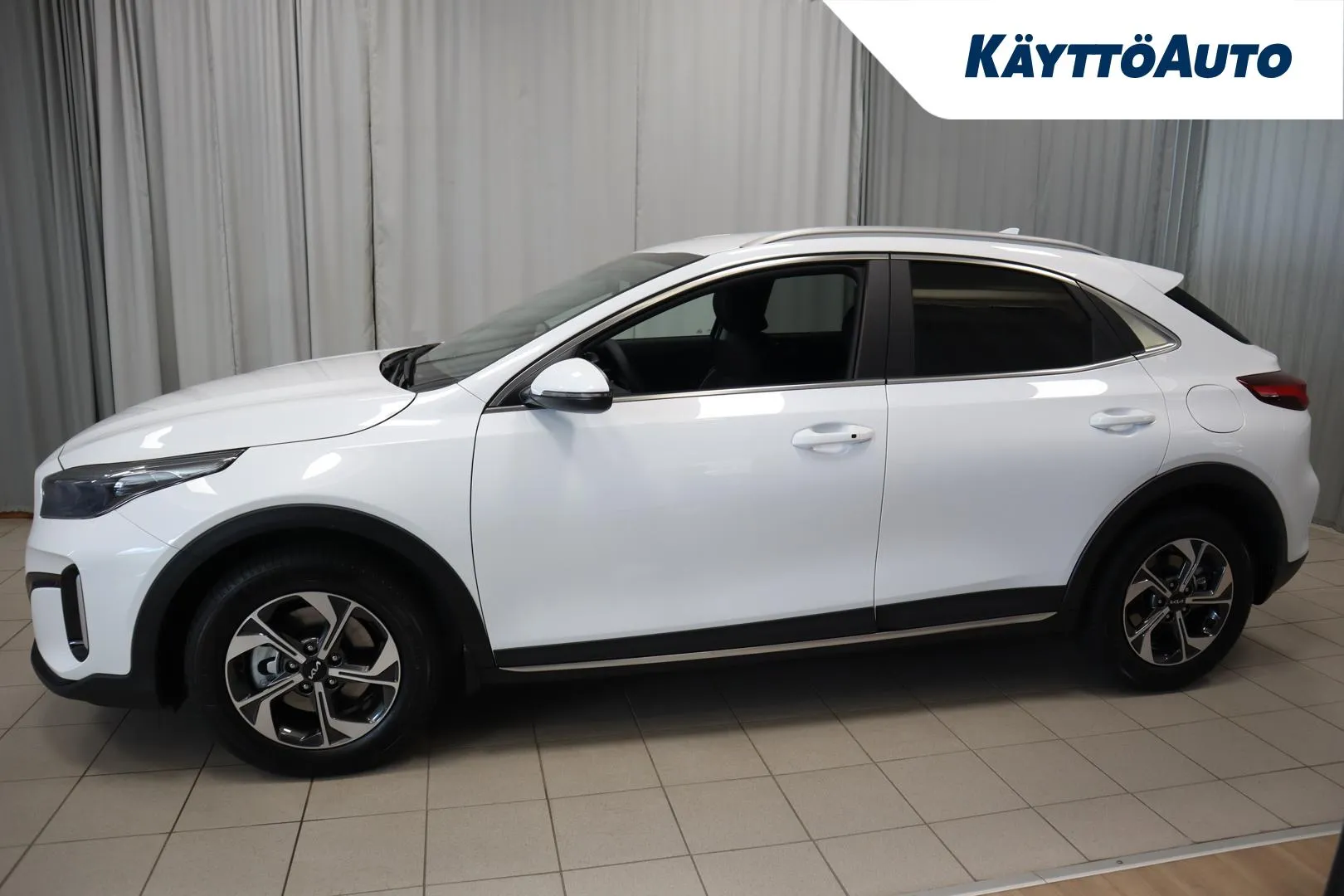 Kia XCeed YYE-790 carousel image