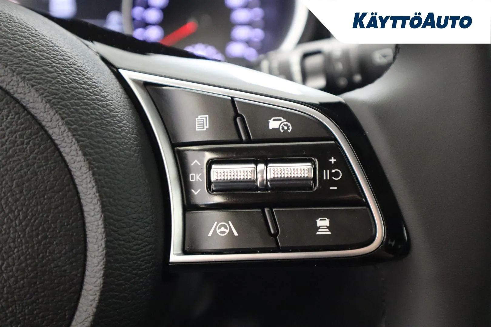 Kia XCeed YYE-790 carousel image