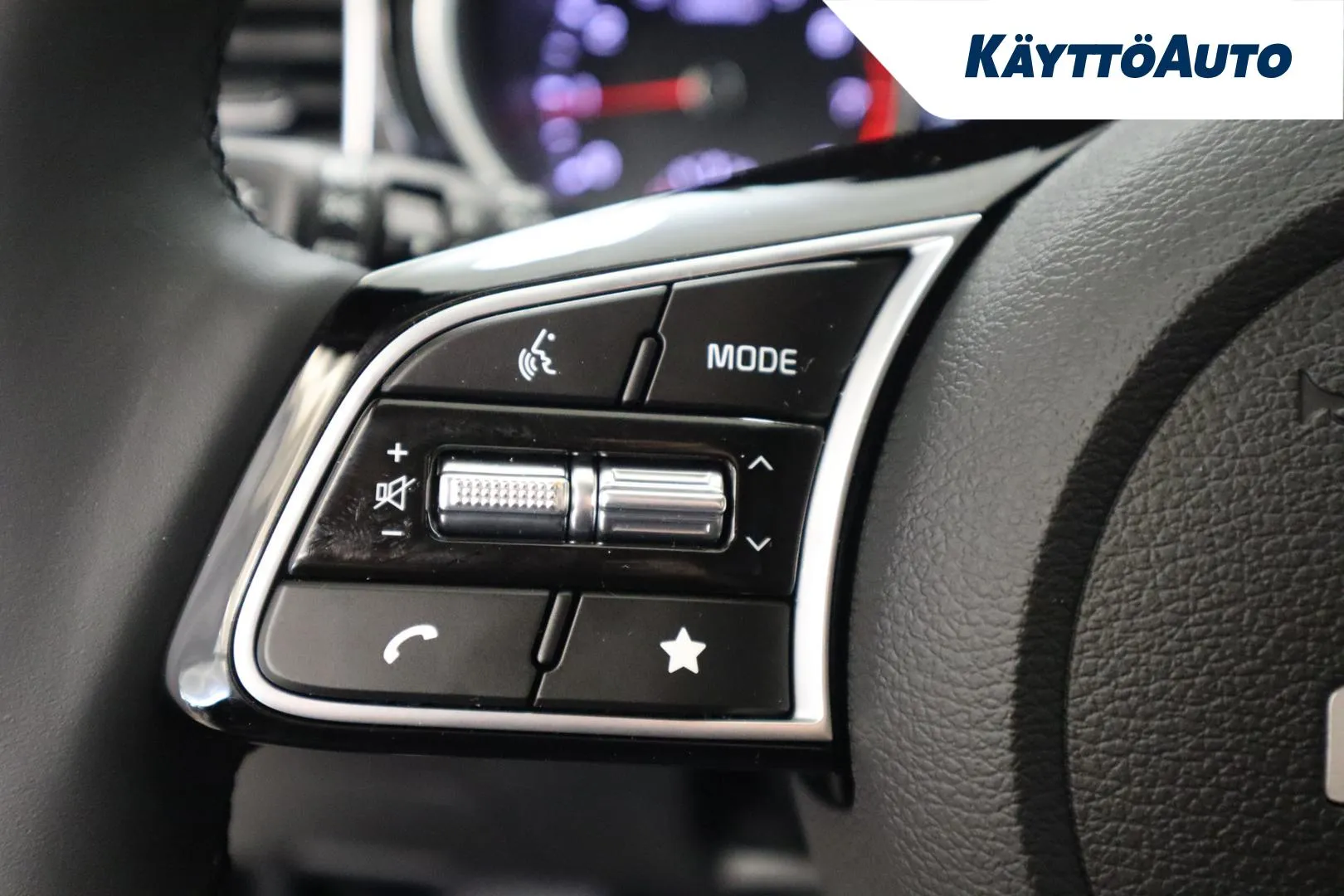 Kia XCeed YYE-790 carousel image