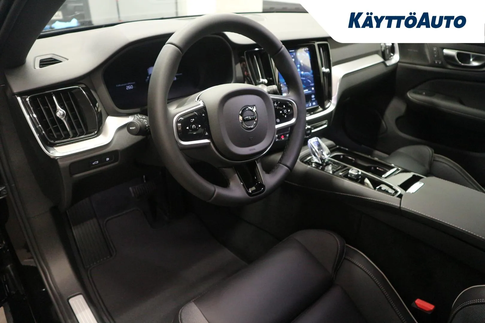 Volvo V60 CSG-730 carousel image