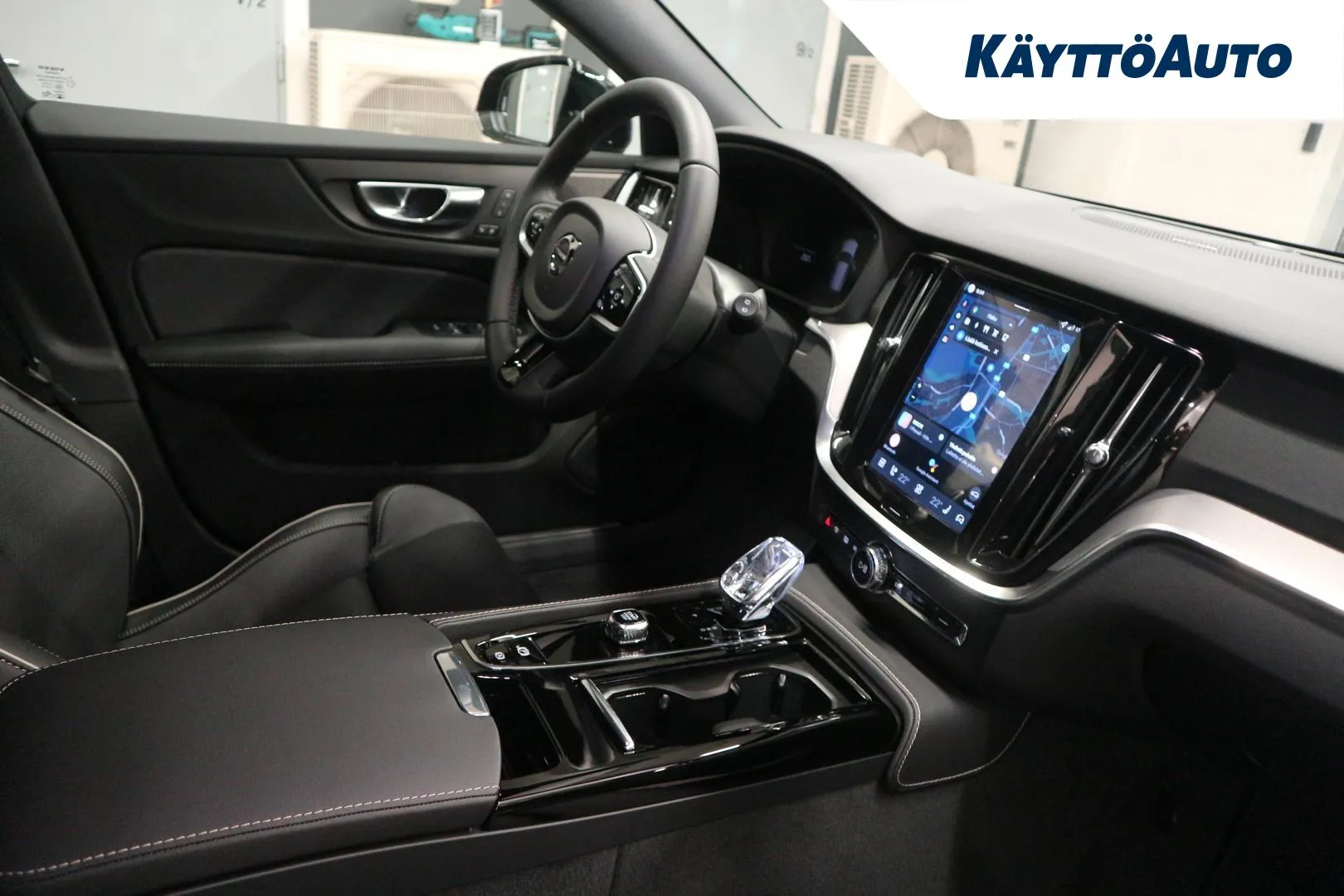 Volvo V60 CSG-730 carousel image