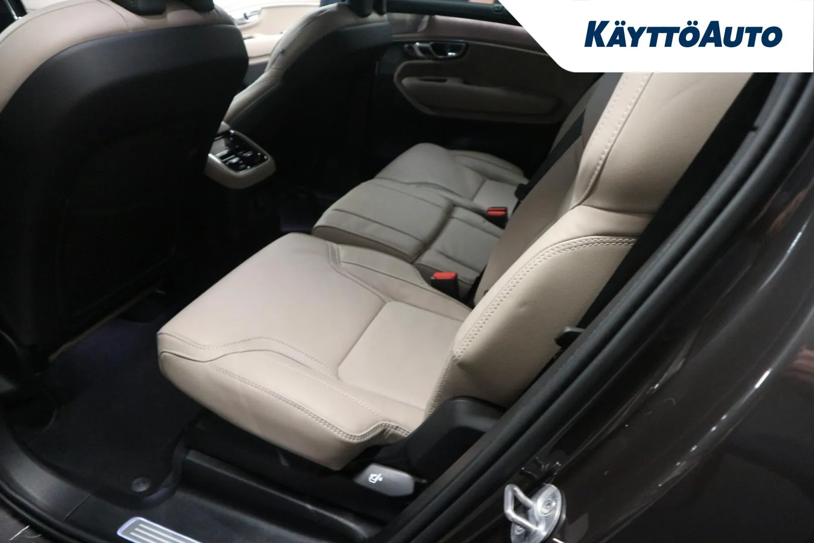 Volvo XC90 JOE-840 carousel image