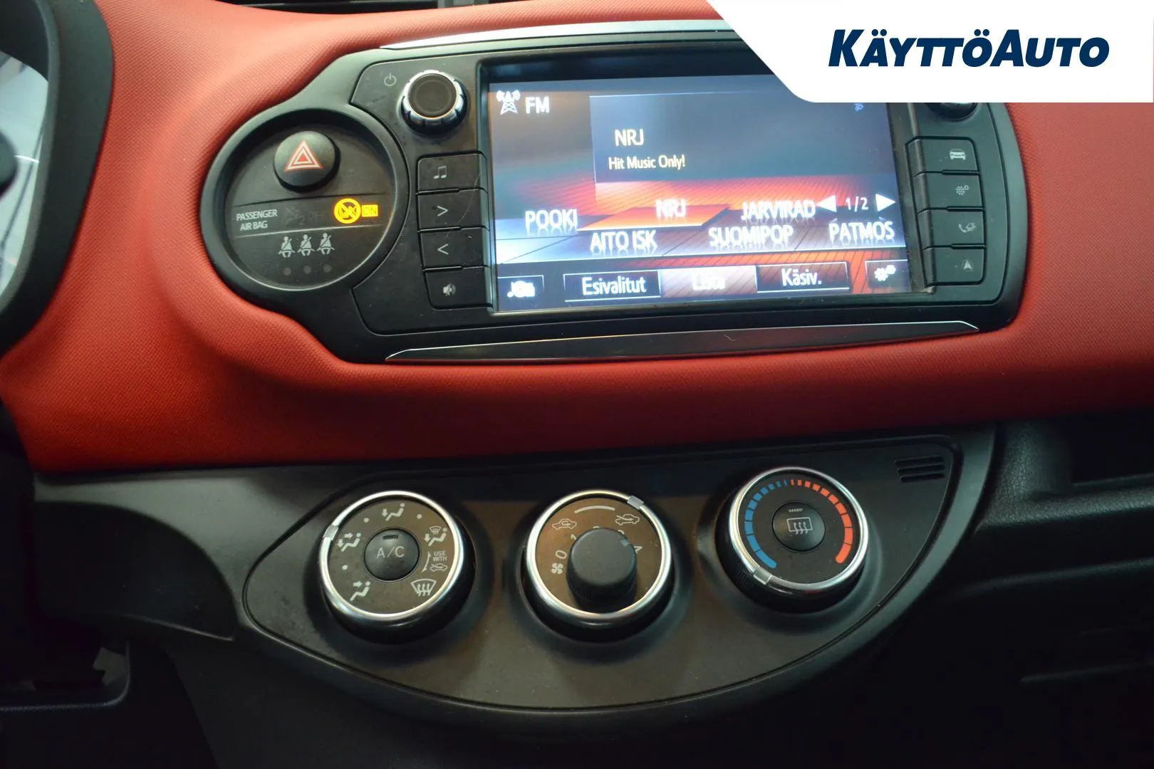 TOYOTA Yaris ENS-218 carousel image