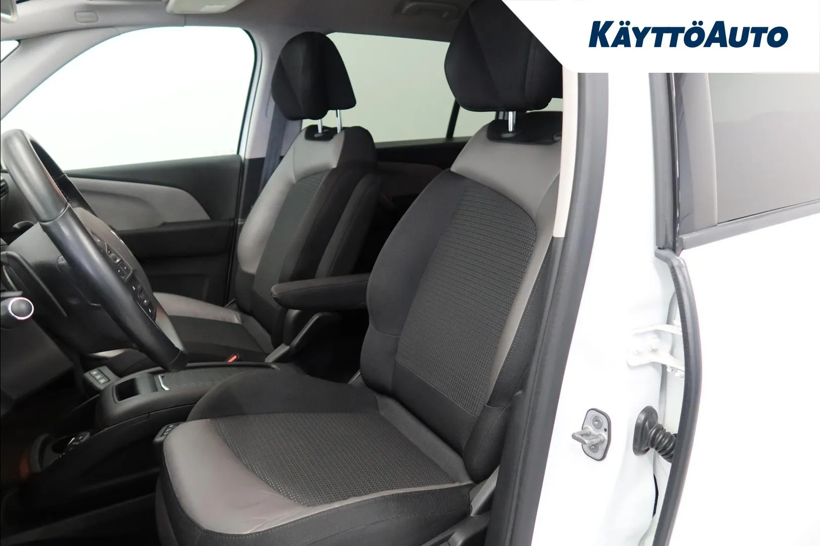 CITROEN Grand C4 Spacetourer NMF-619 carousel image