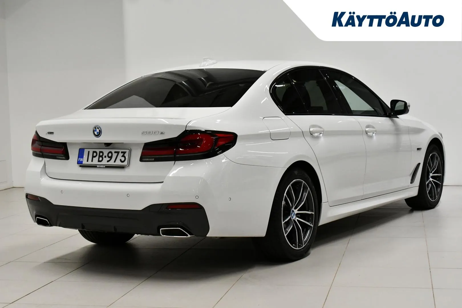 BMW 530 IPB-973 carousel image