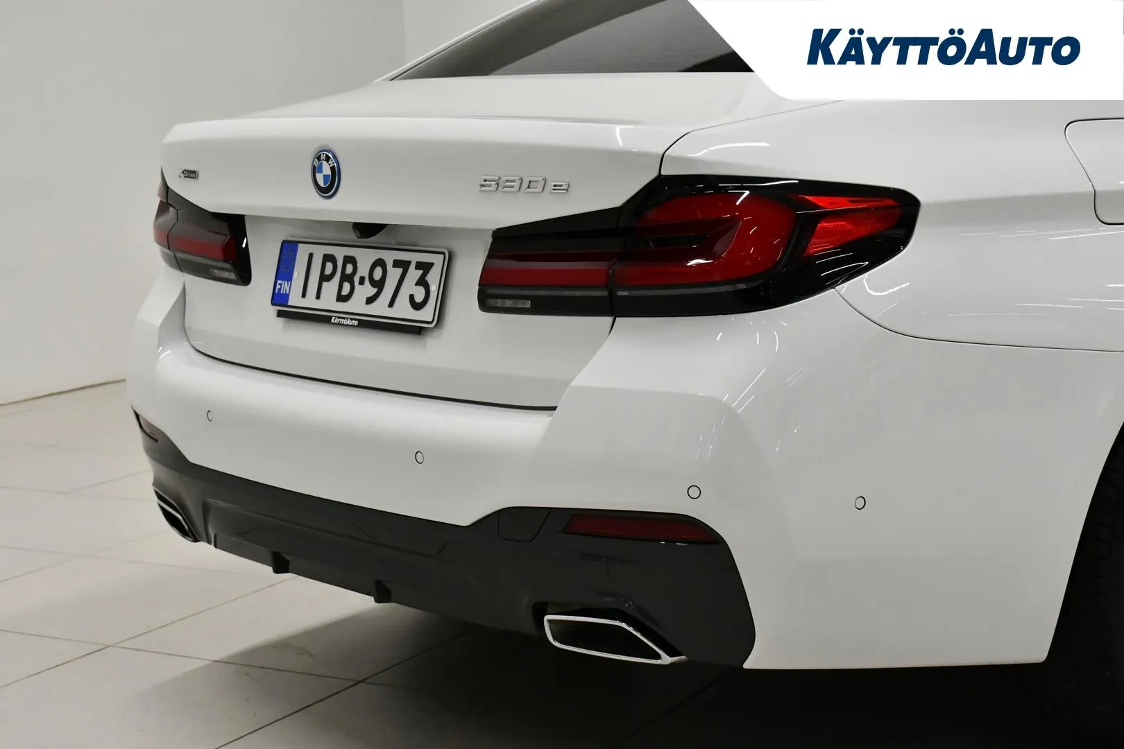 BMW 530 IPB-973 carousel image