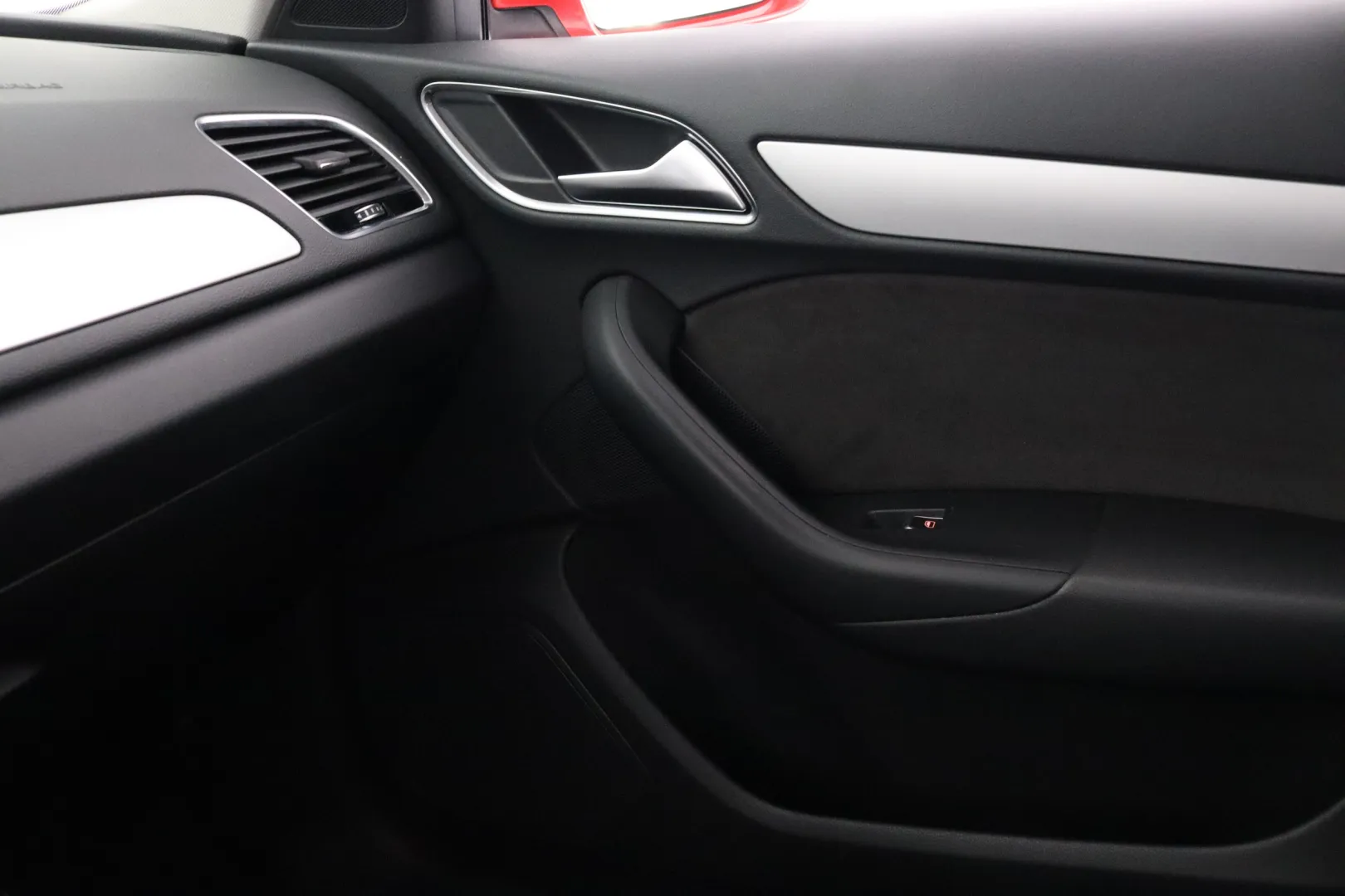 AUDI Q3 JKN-327 carousel image