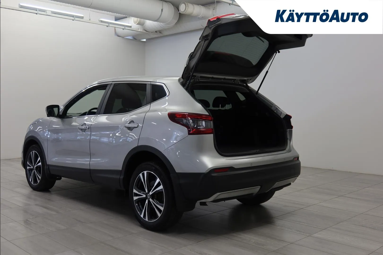 NISSAN Qashqai CNY-300 carousel image