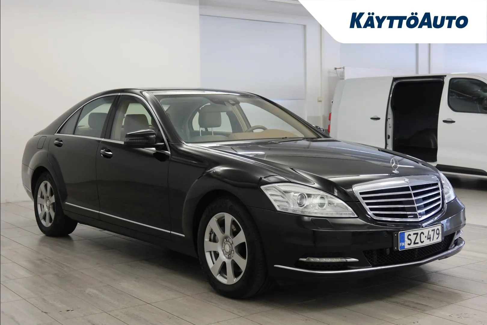 Mercedes-Benz S SZC-479 carousel image