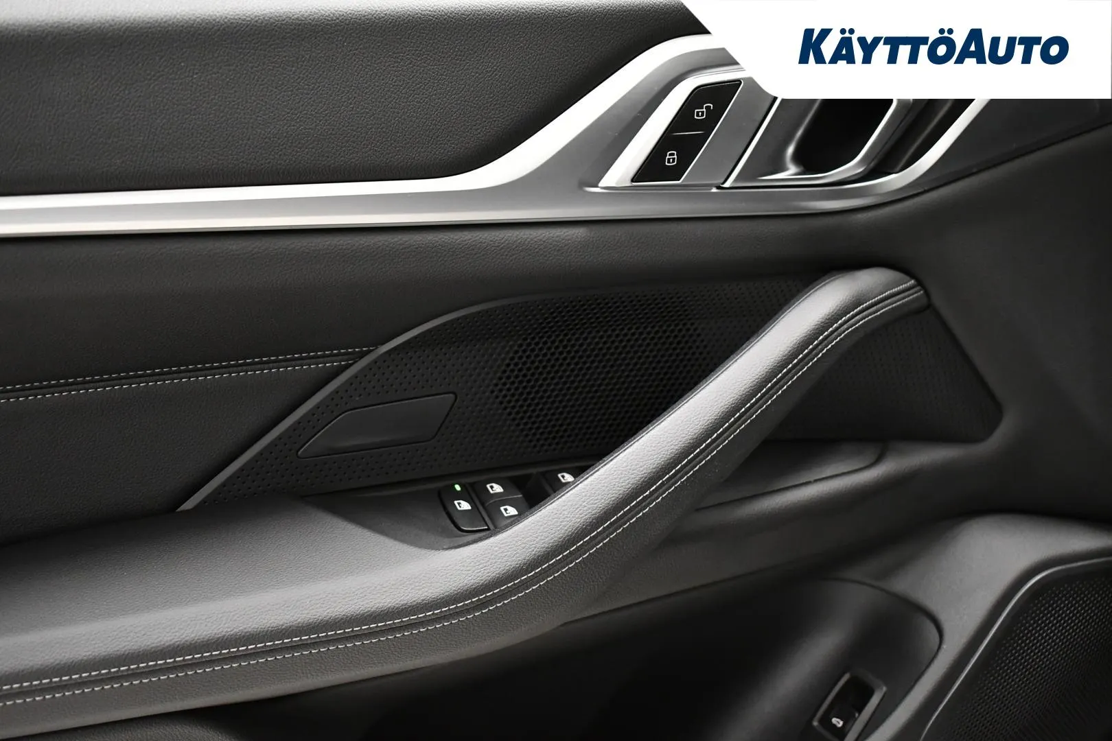 BMW i4 CRI-577 carousel image