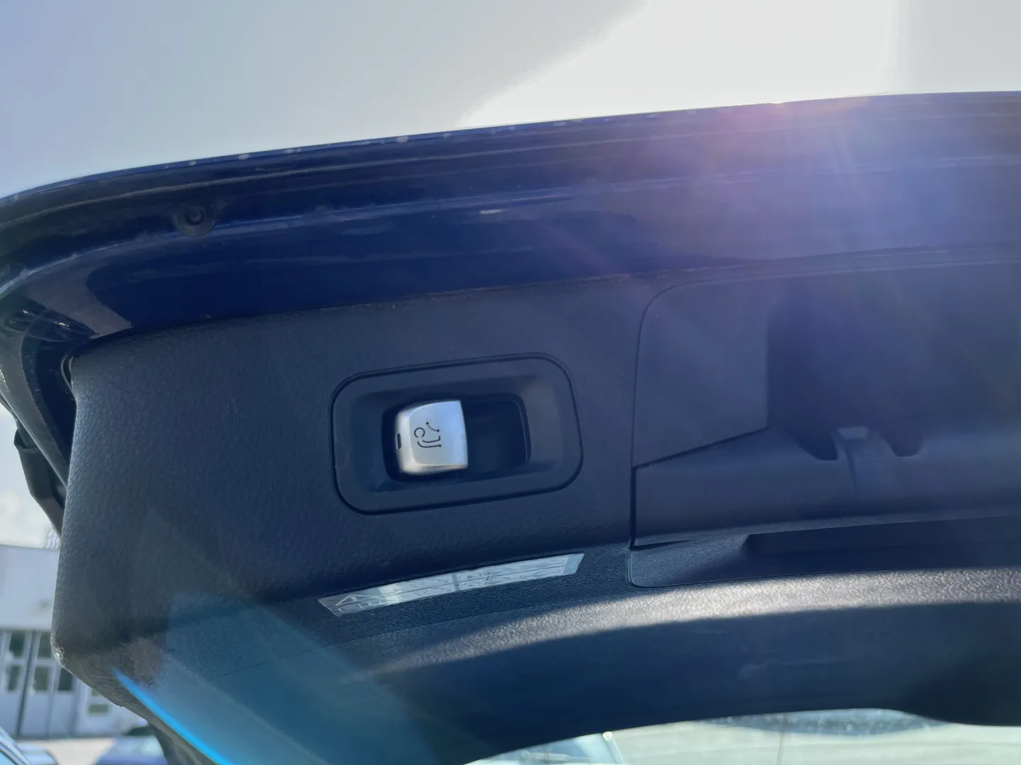 MERCEDES-BENZ C LOK-834 carousel image
