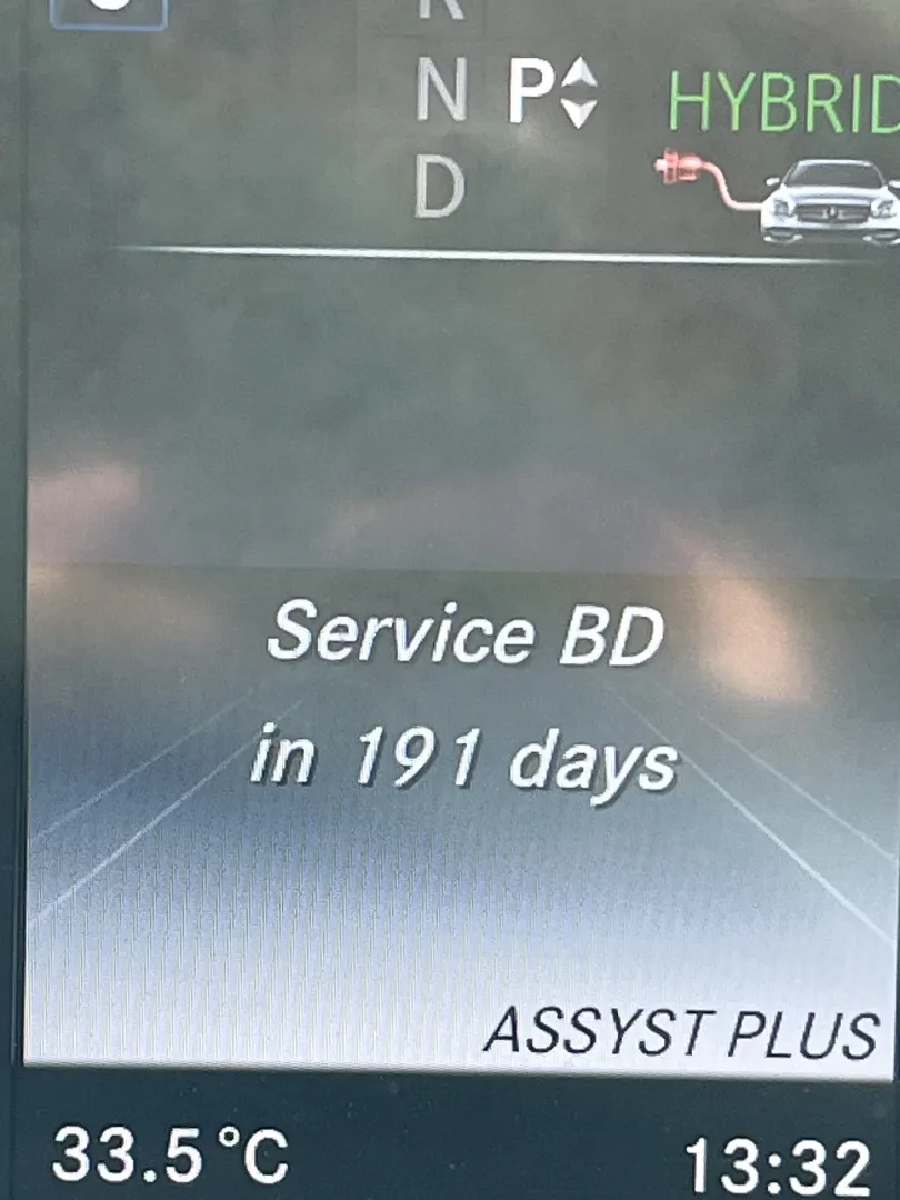 MERCEDES-BENZ C LOK-834 carousel image