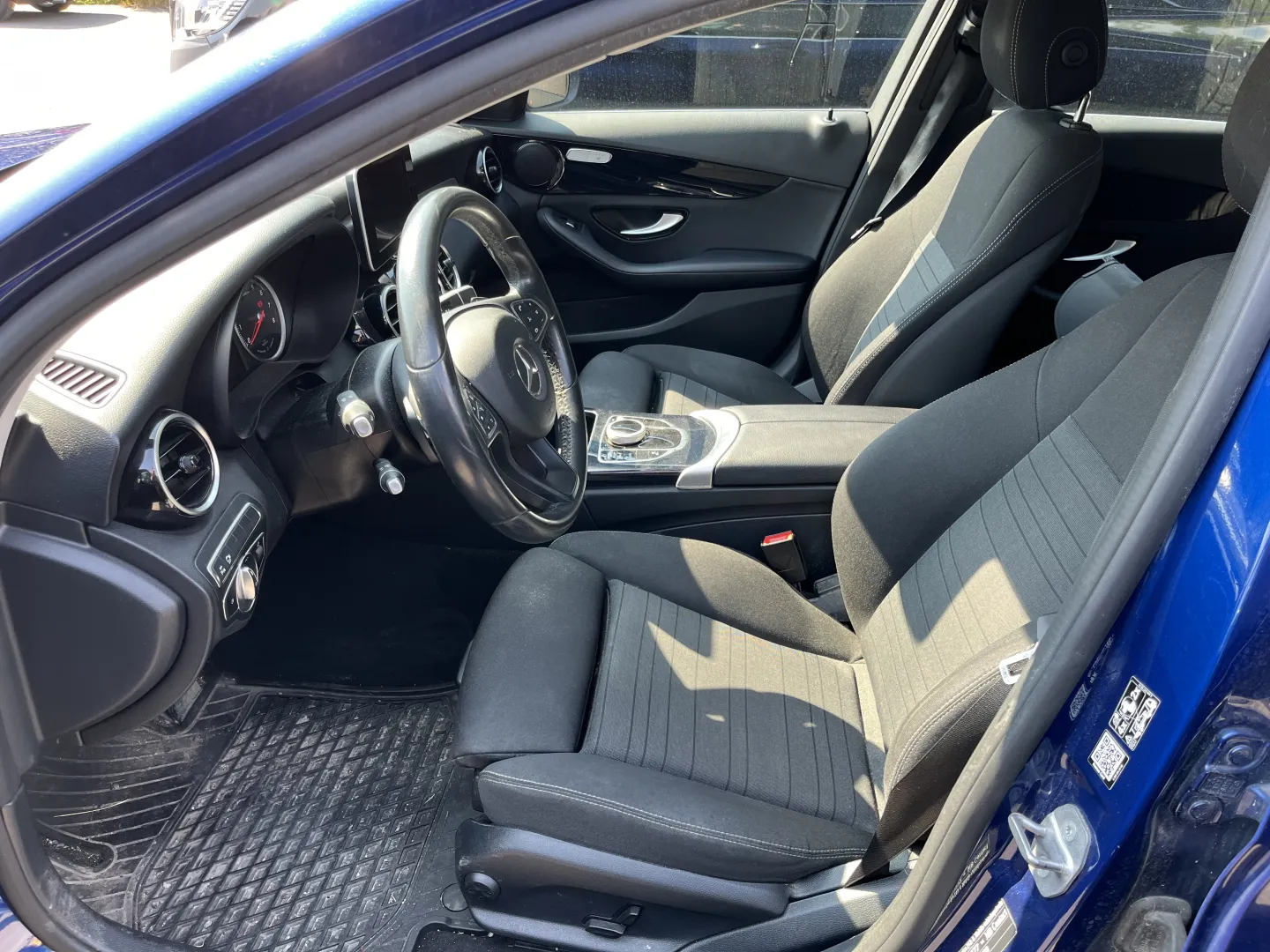 MERCEDES-BENZ C LOK-834 carousel image