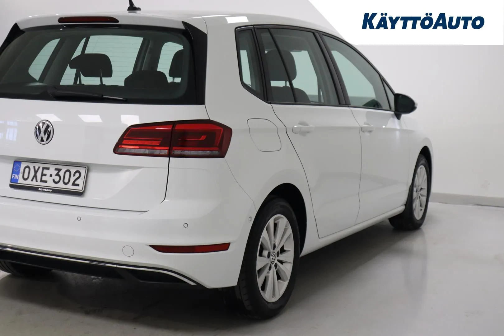 VOLKSWAGEN Golf Sportsvan OXE-302 carousel image