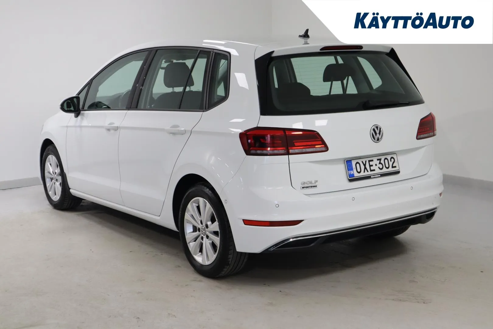 VOLKSWAGEN Golf Sportsvan OXE-302 carousel image