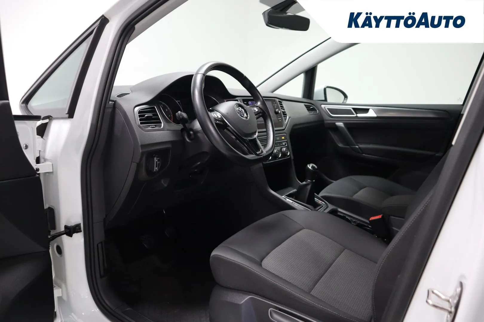 VOLKSWAGEN Golf Sportsvan OXE-302 carousel image