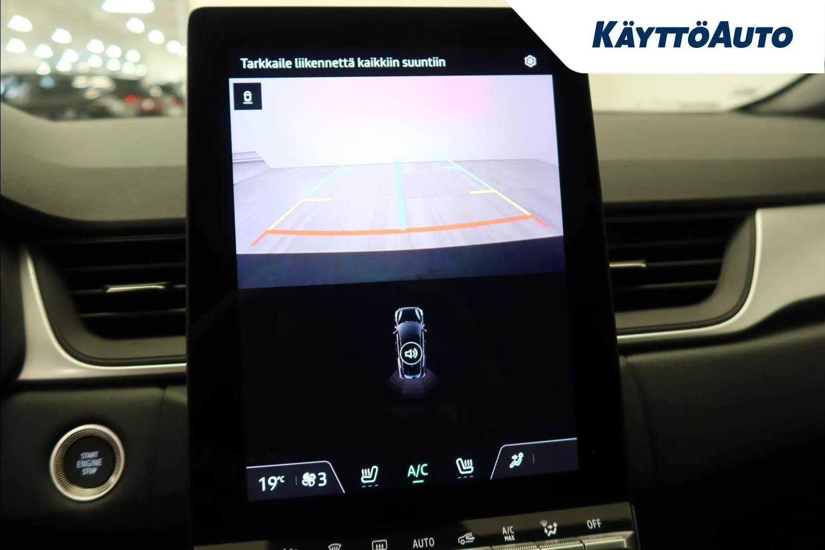 Renault Symbioz XTH-365 carousel image