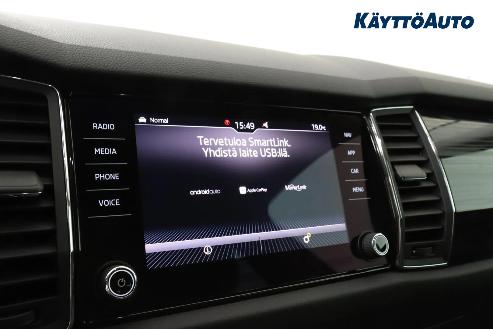 SKODA Kodiaq XXC-889 carousel image