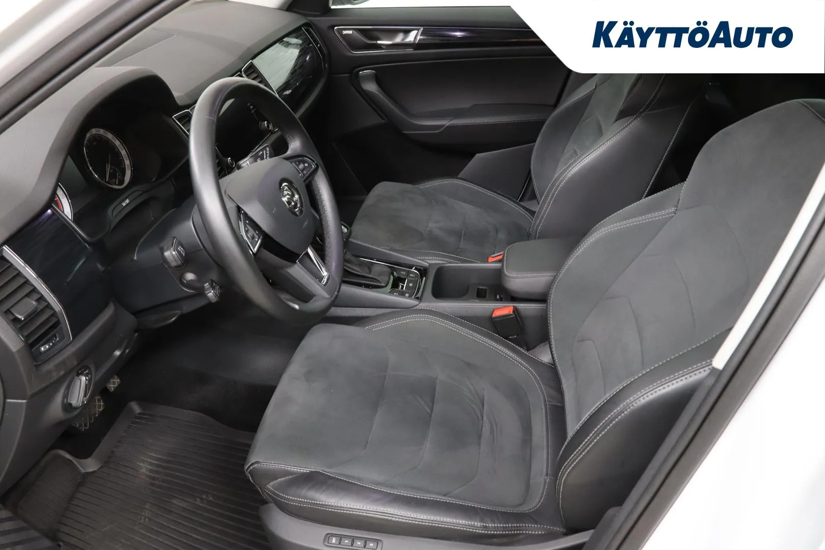 SKODA Kodiaq XXC-889 carousel image