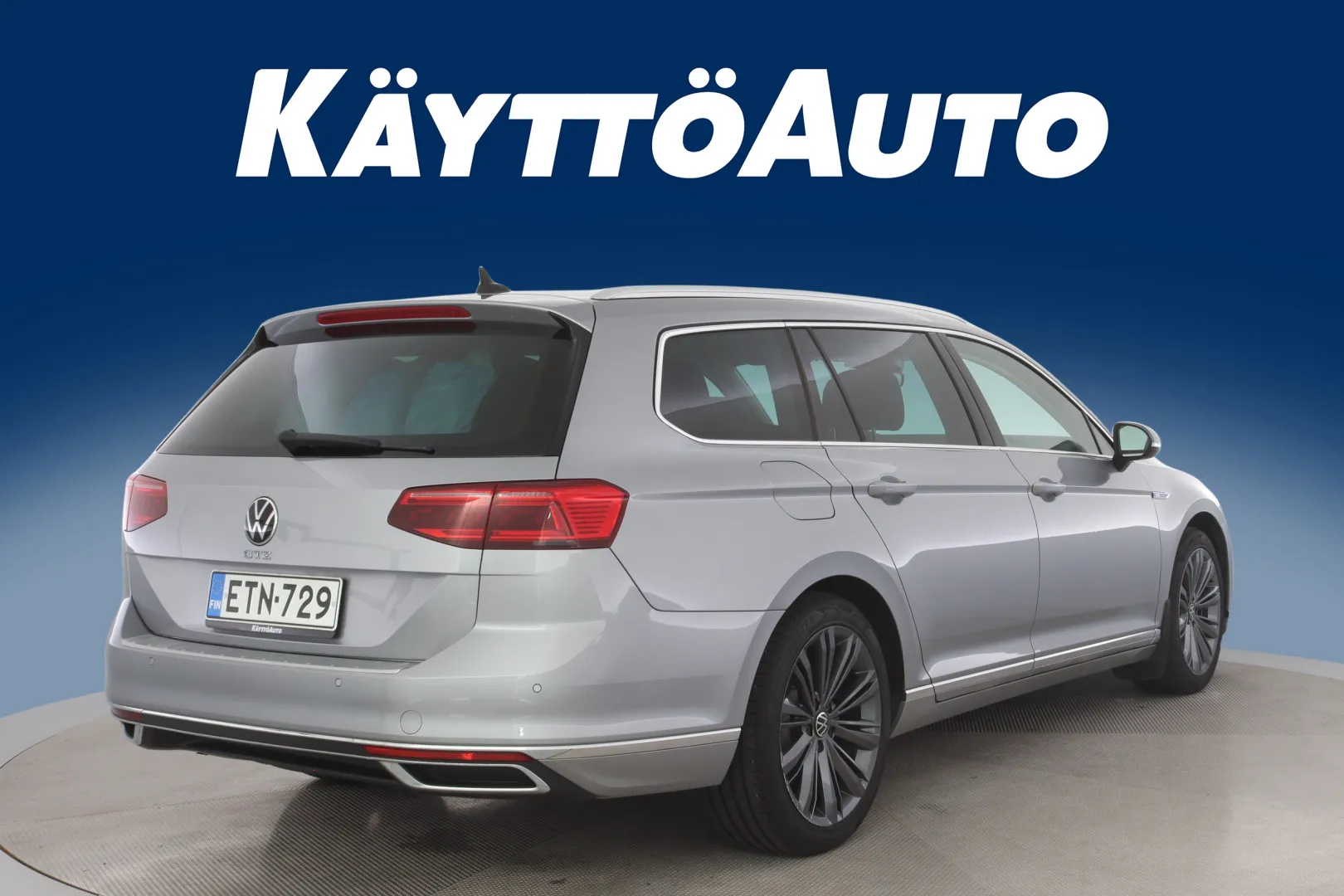 Volkswagen Passat ETN-729 carousel image