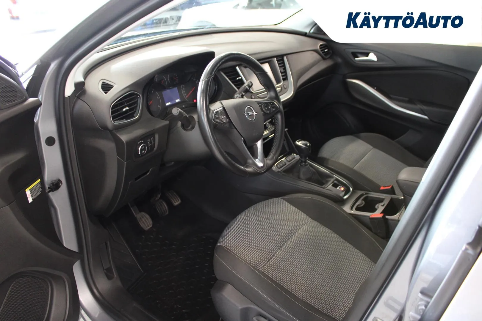 OPEL Grandland X YKF-847 carousel image
