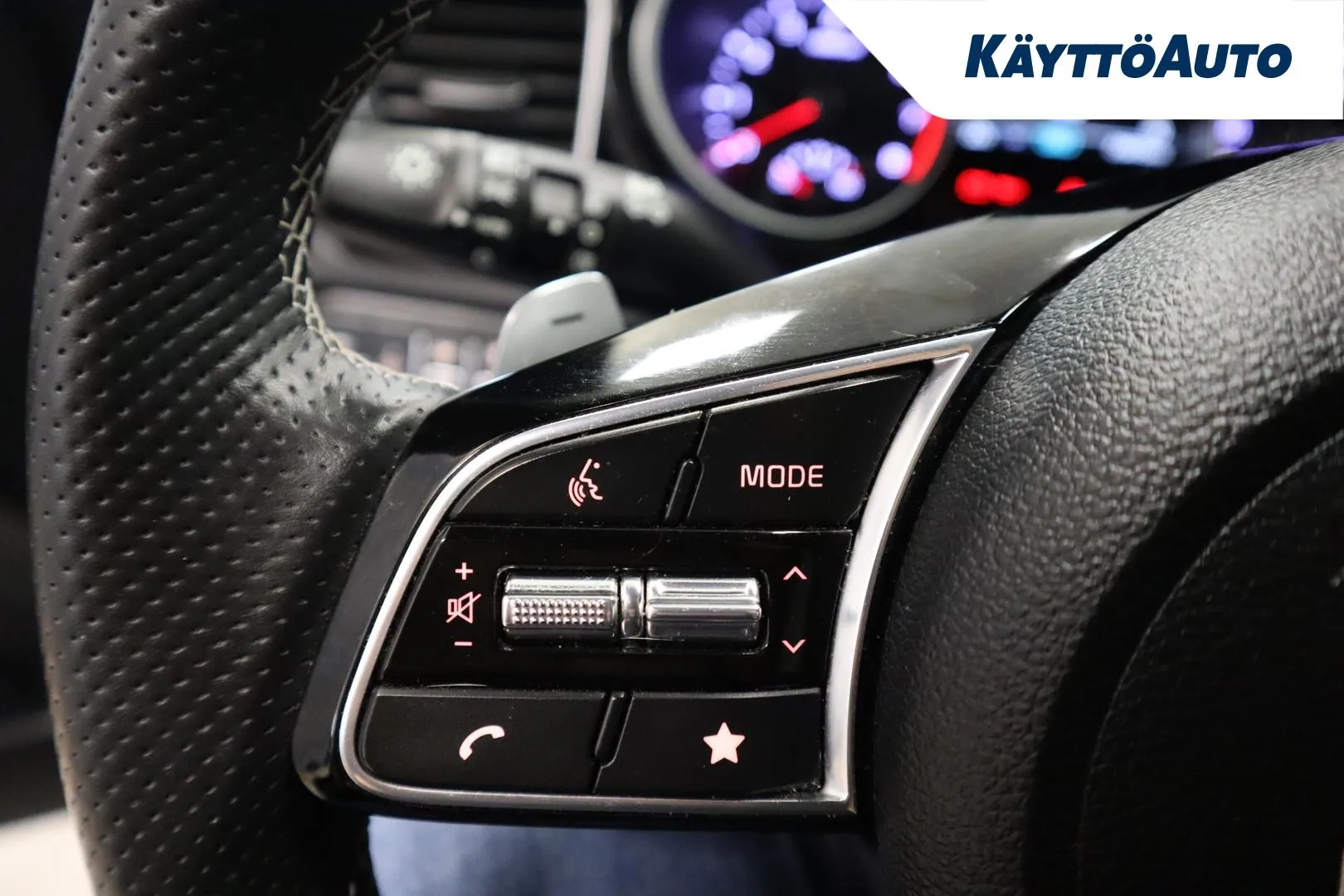 KIA XCeed EUN-189 carousel image