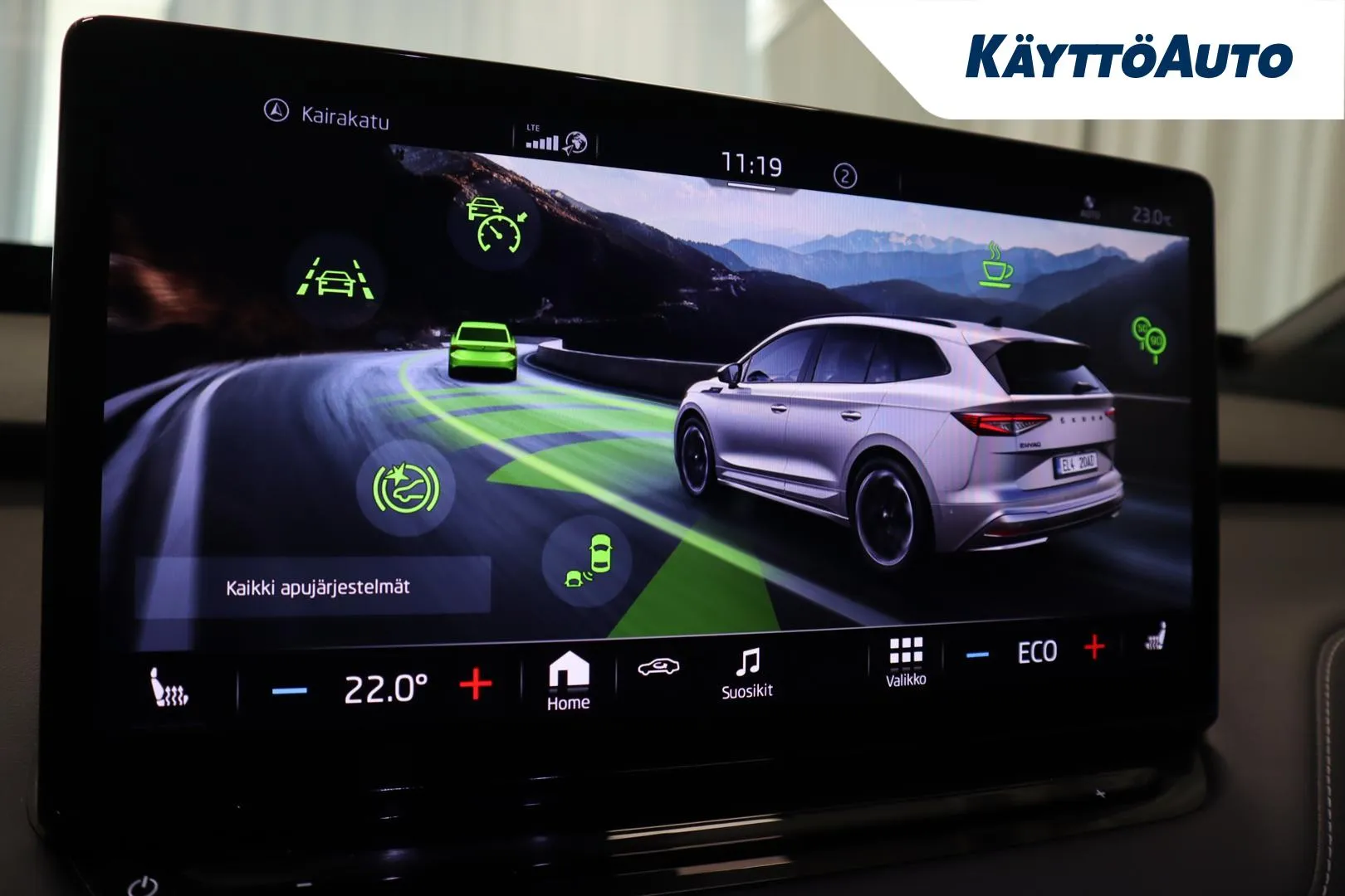 SKODA Enyaq RUU-473 carousel image