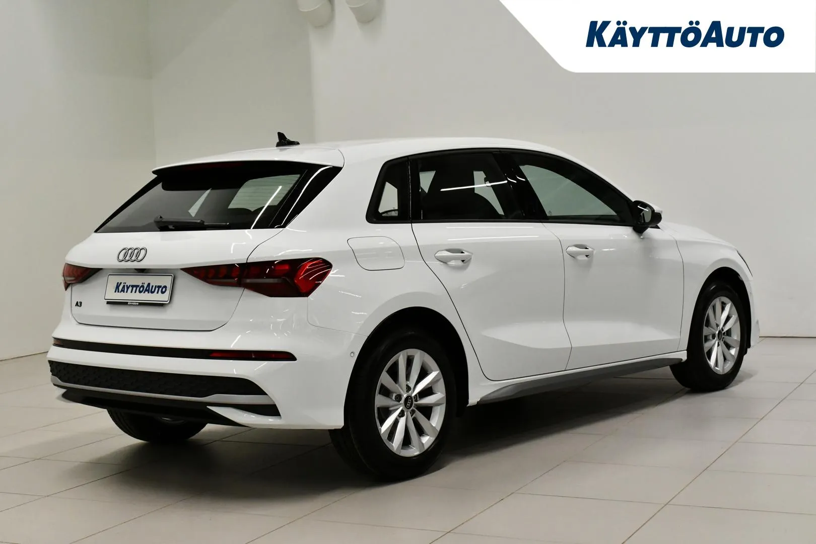 Audi A3 YYF-754 carousel image