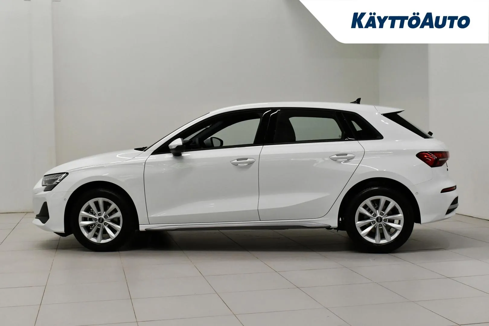 Audi A3 YYF-754 carousel image