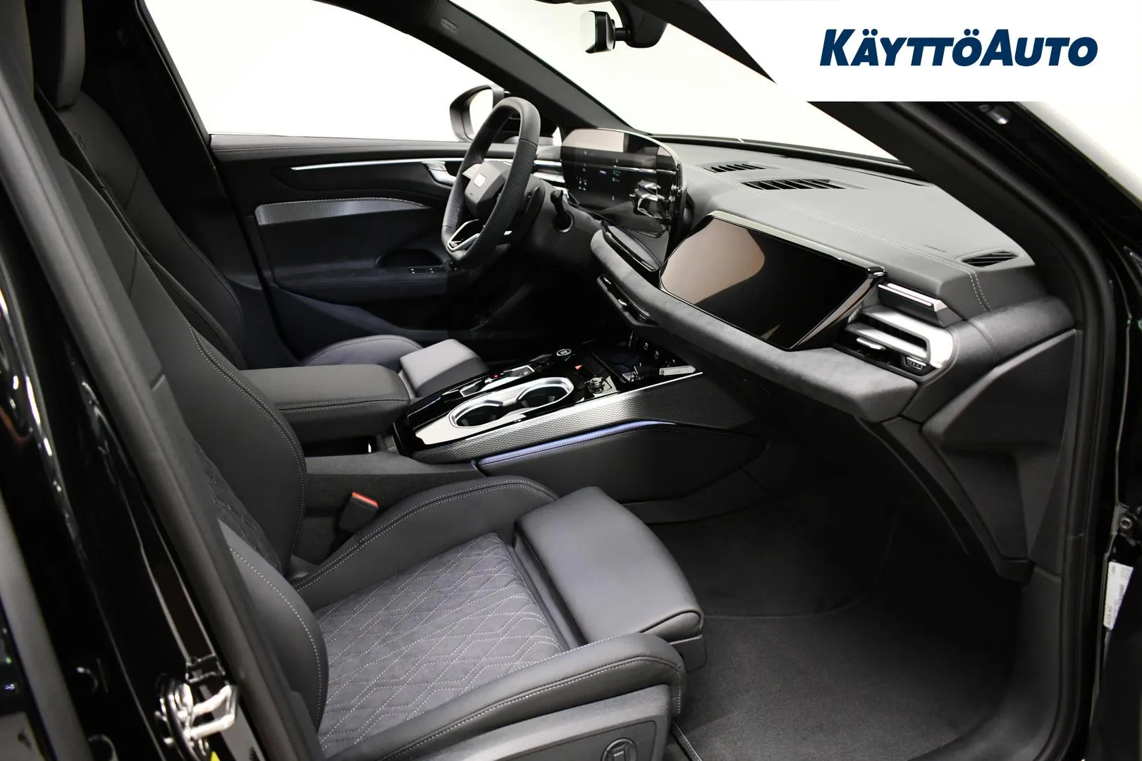 Audi A6 YYG-478 carousel image