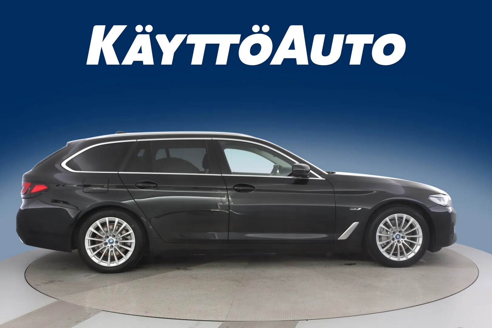 BMW 530 ZOP-572 carousel image