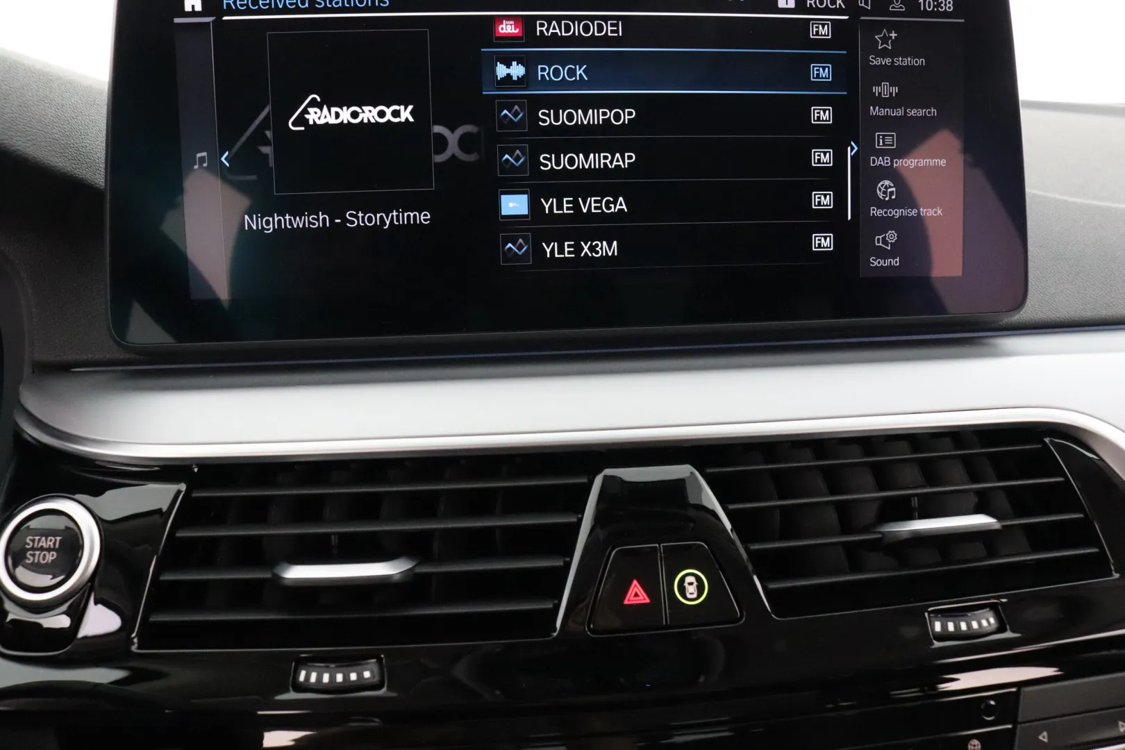 BMW 530 ZOP-572 carousel image