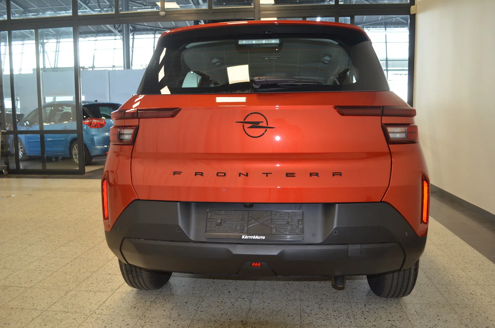 Opel Frontera ZNX-116 carousel image