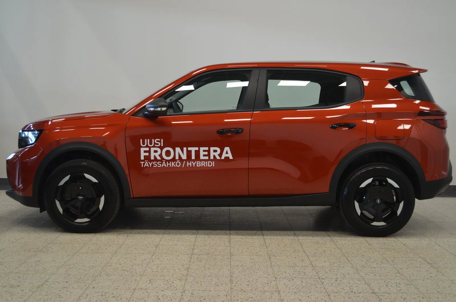 Opel Frontera ZNX-116 carousel image