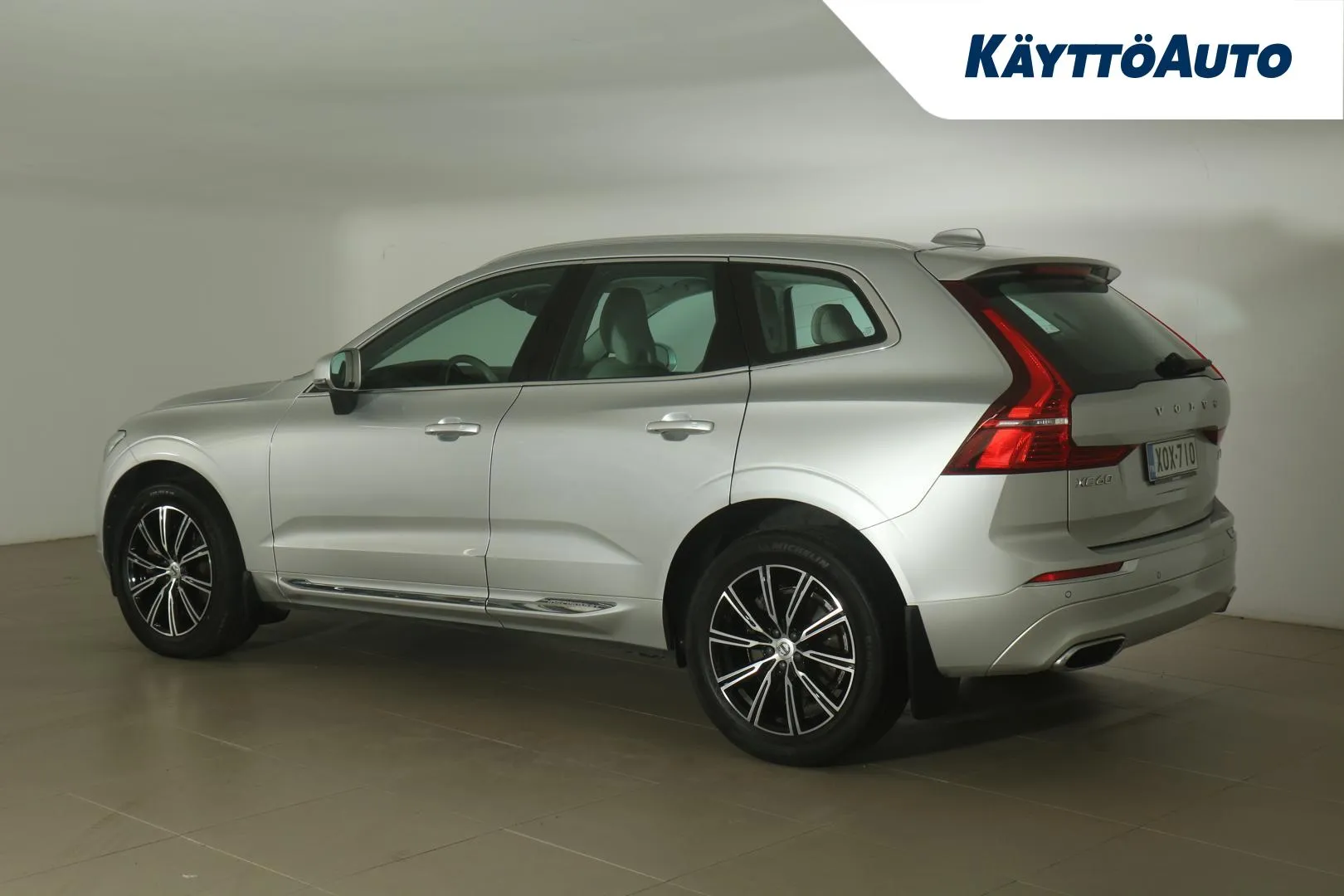 VOLVO XC60 XOX-710 carousel image