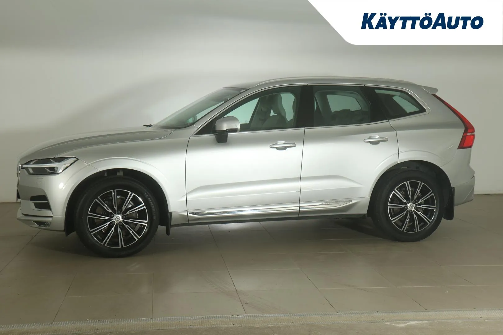 VOLVO XC60 XOX-710 carousel image