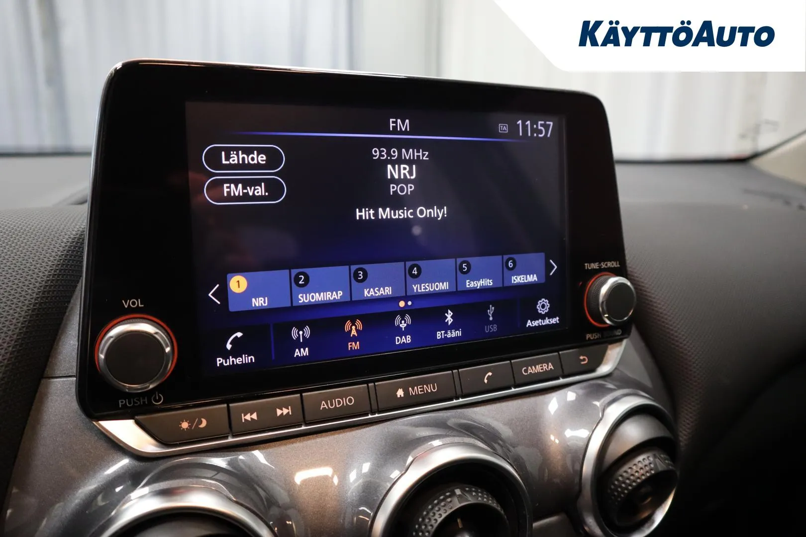 NISSAN Juke XPN-393 carousel image