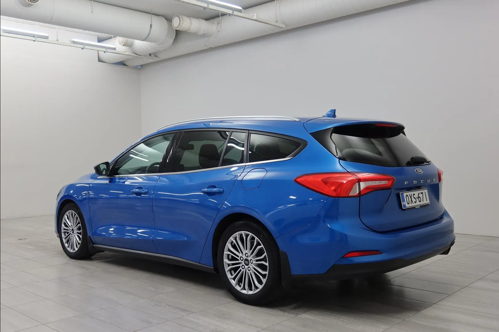 FORD Focus OXS-671 carousel image