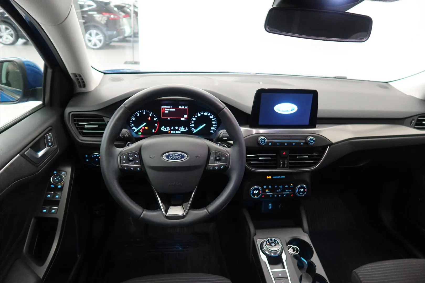 FORD Focus OXS-671 carousel image