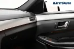 MERCEDES-BENZ E YVV-532 carousel thumbs