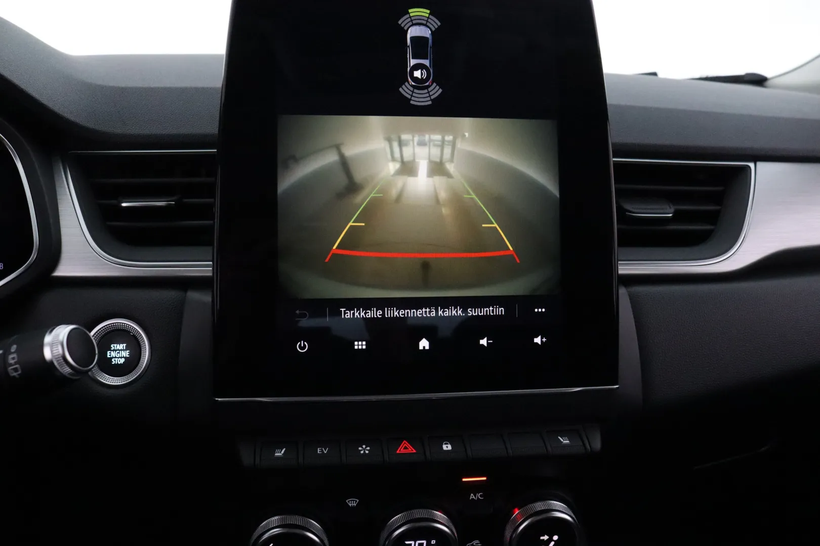 RENAULT Captur JME-844 carousel image