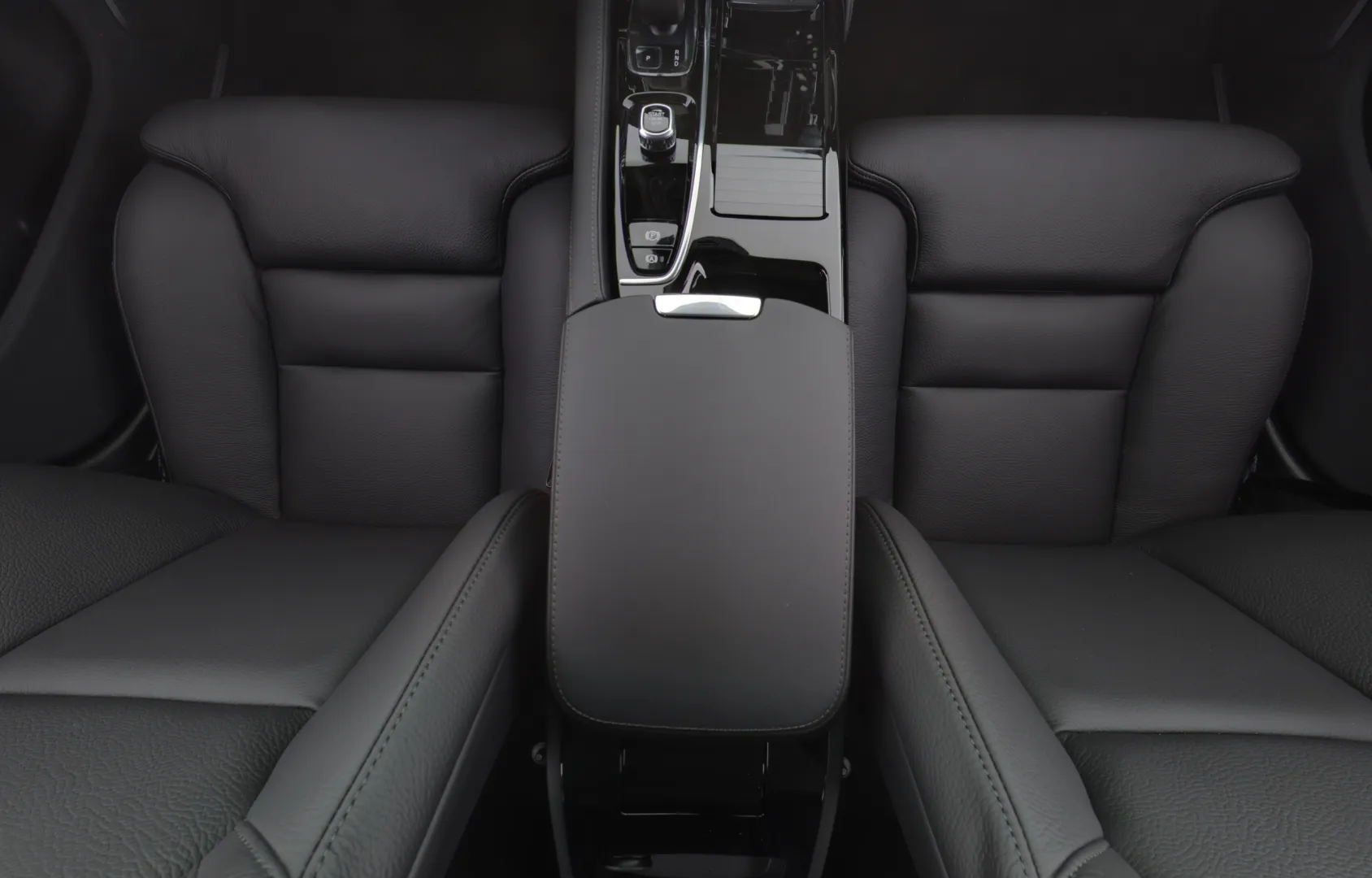 Volvo V60 GRE-511 carousel image