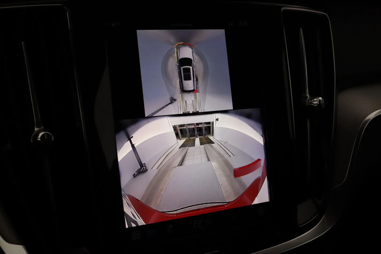 VOLVO V60 GRE-511 carousel image