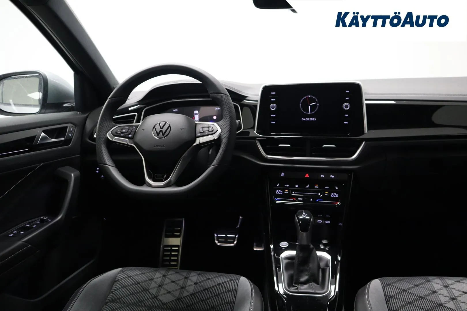 Volkswagen T-Roc XYR-354 carousel image