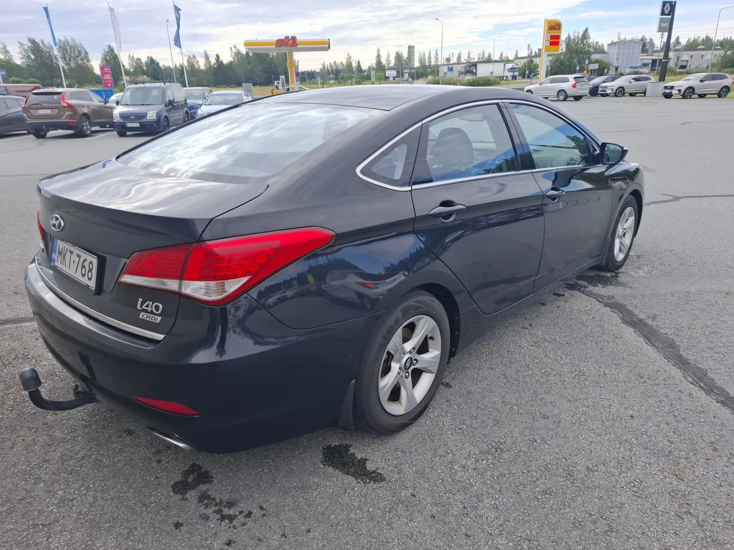 HYUNDAI i40 MKT-768 carousel image