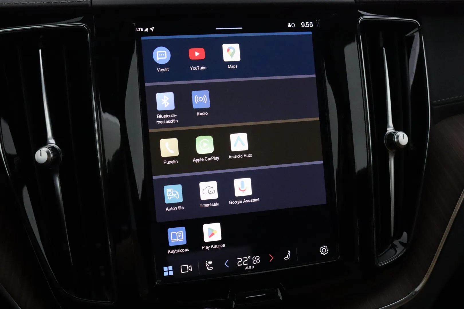 VOLVO XC60 EUS-310 carousel image