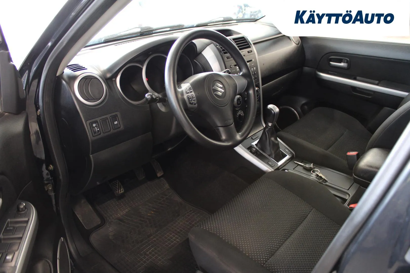 SUZUKI Vitara CYS-974 carousel image